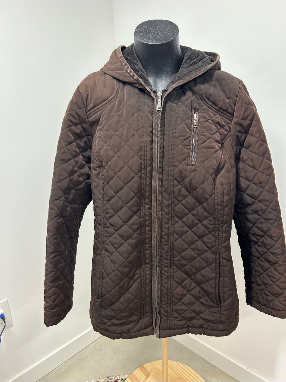 LAUNDRY BY DESIGN Brown Quilted Fleece Lined Hooded Jacket Coat